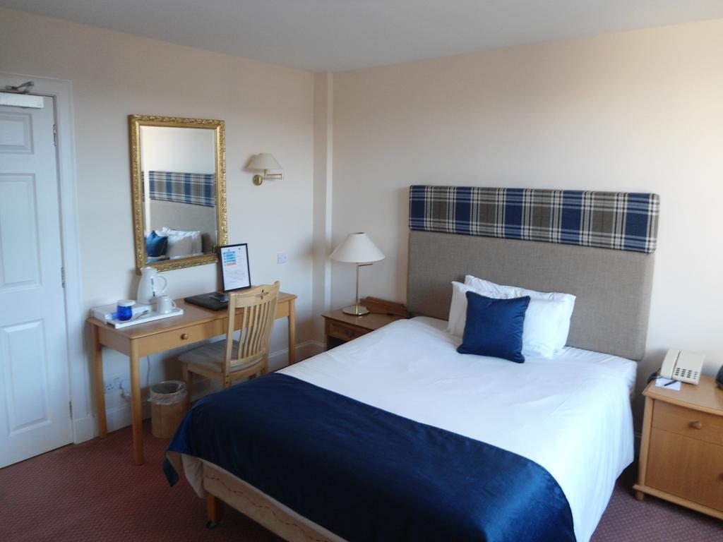 Links Hotel Монтроуз Екстериор снимка